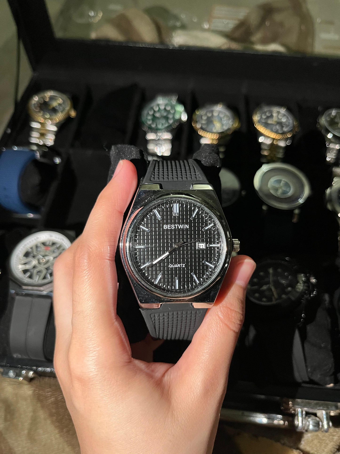 Bestwin Quartz Watch